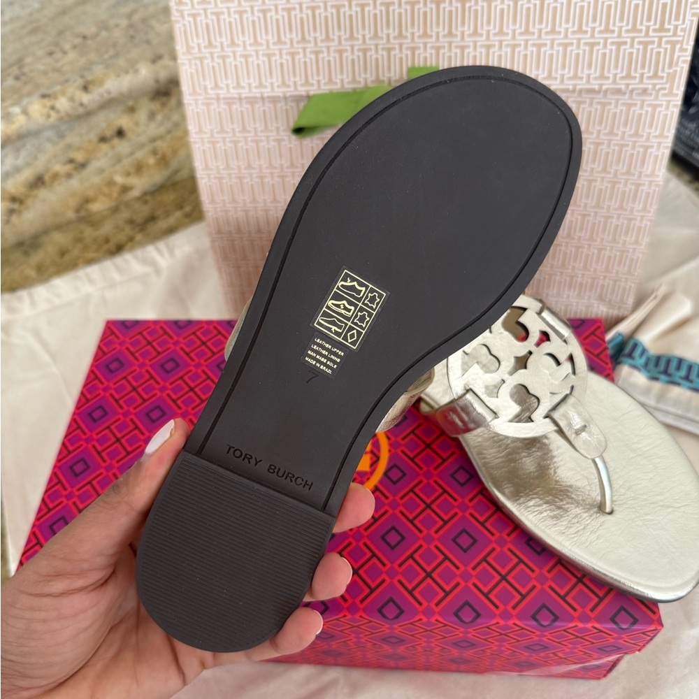 New Tory Burch miller gold  Sandals - Picture 4 of 8